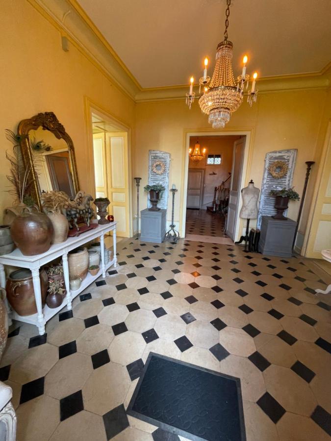 Chateau Du Grand Lucay ブルボン・ラルシャンボー エクステリア 写真